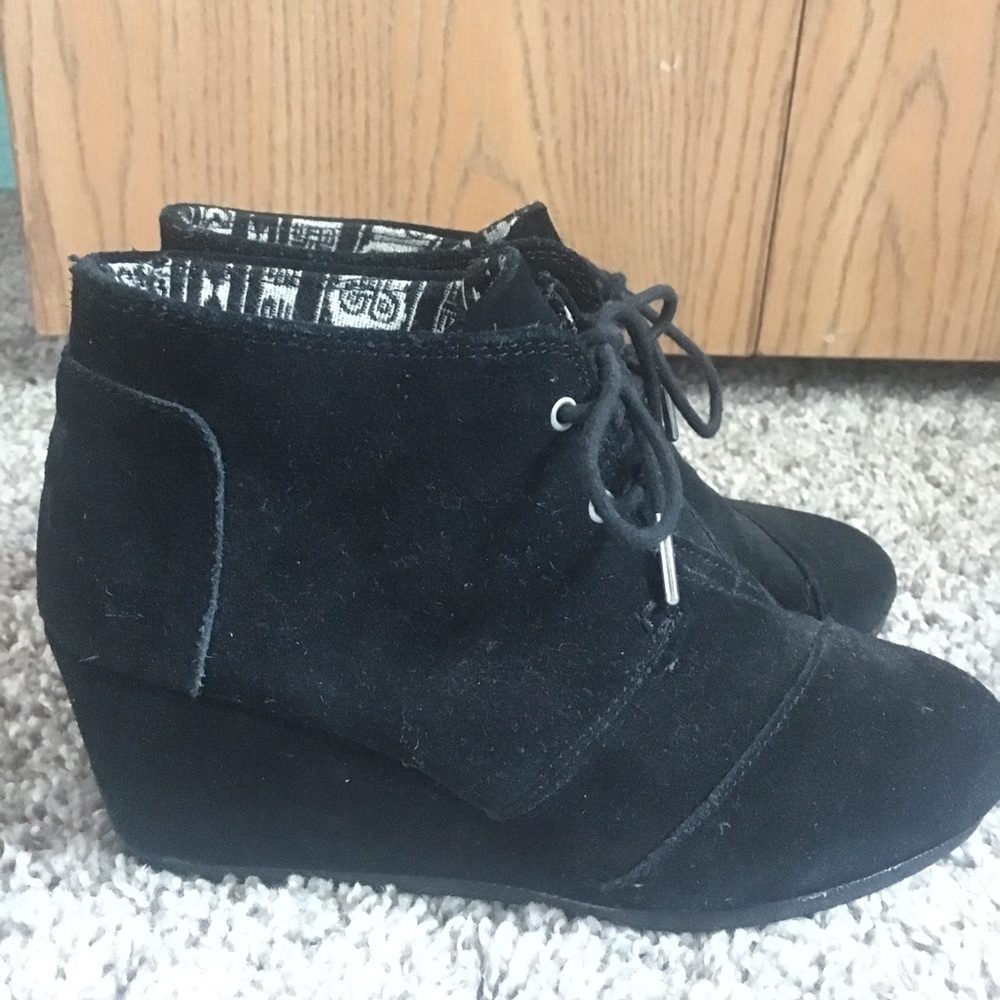TOMS Wedge Lace-Up Booties